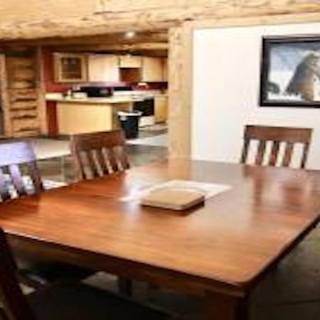 Log Haven In Blanding 빌라 외부 사진
