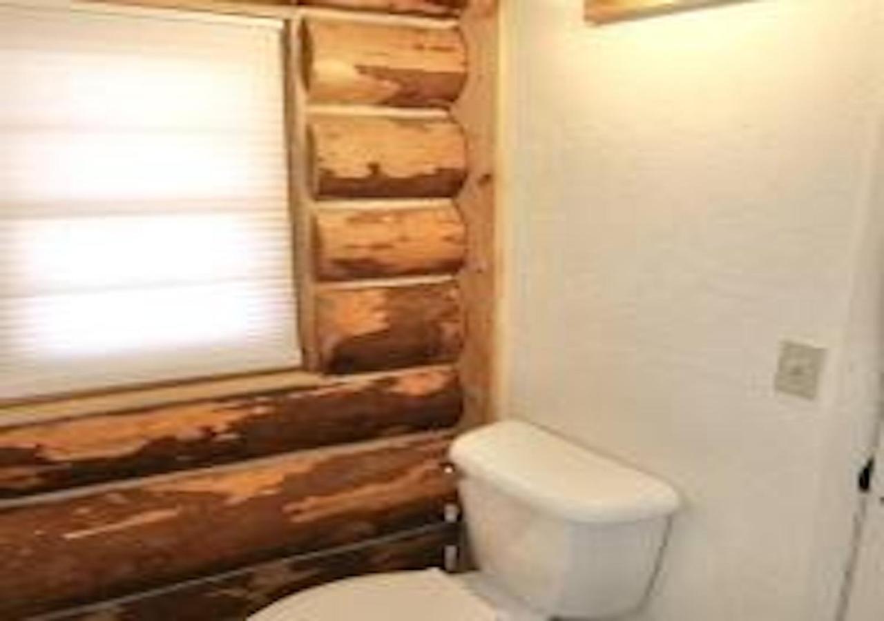 Log Haven In Blanding 빌라 외부 사진