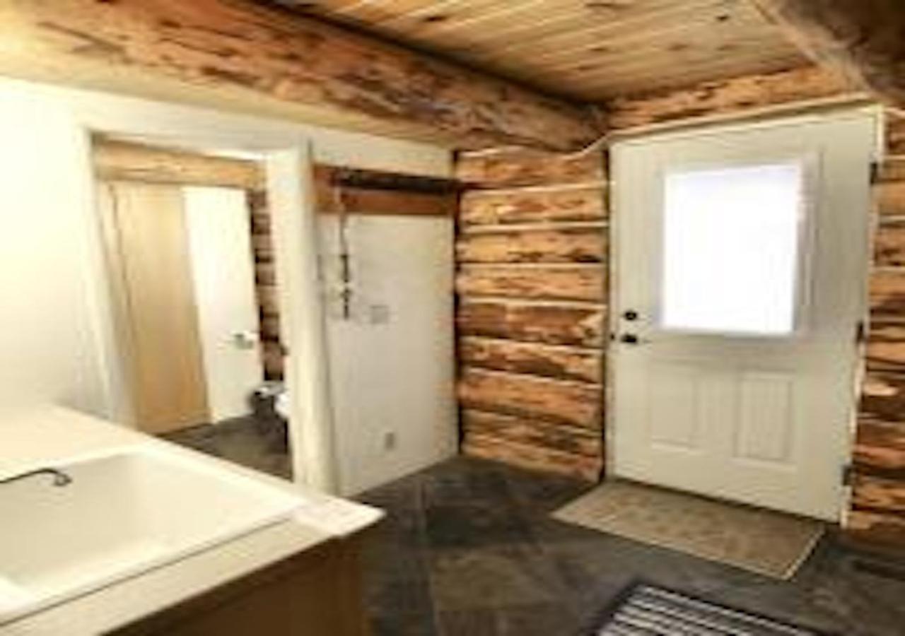 Log Haven In Blanding 빌라 외부 사진