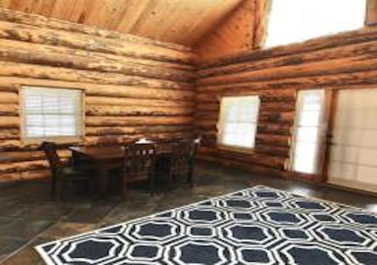 Log Haven In Blanding 빌라 외부 사진