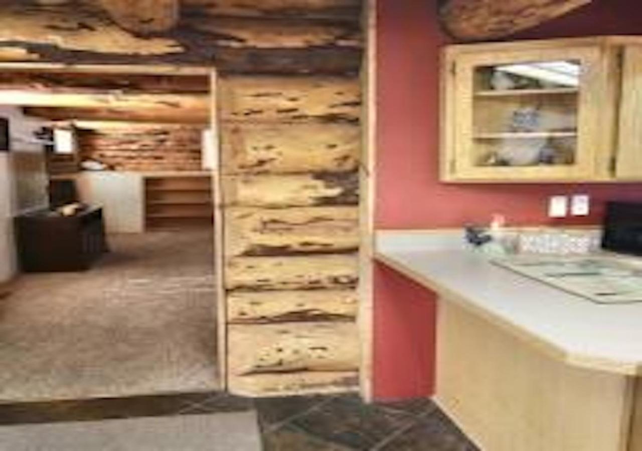 Log Haven In Blanding 빌라 외부 사진